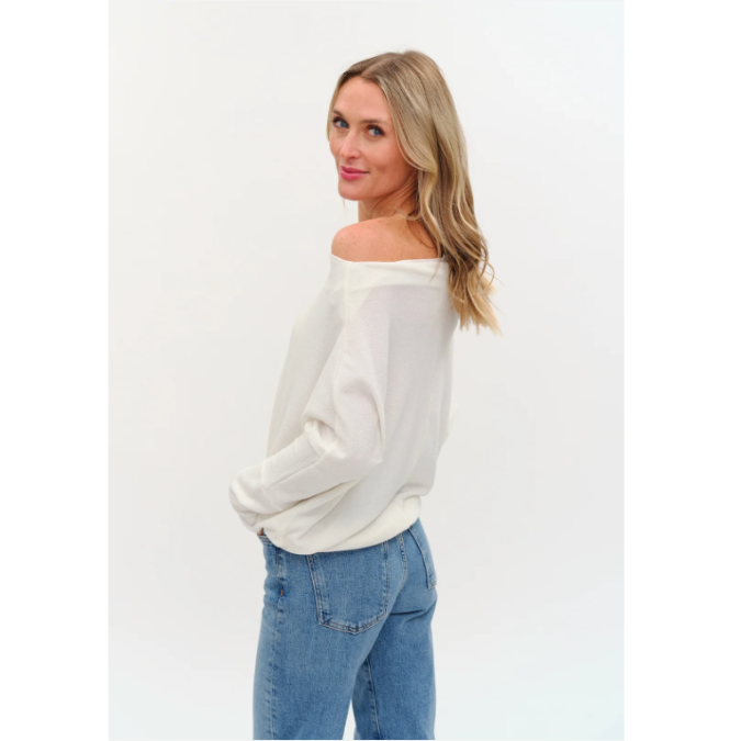 The Anywhere Top {White}