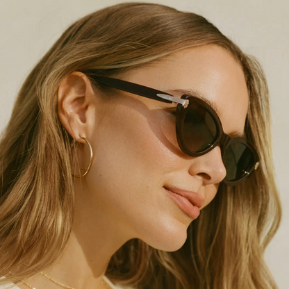 Coastline Sunnies {Vino Gradient}