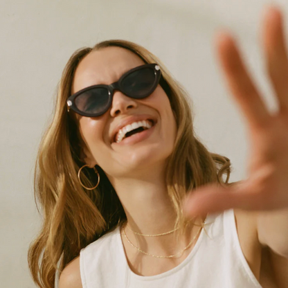 Coastline Sunnies {Vino Gradient}