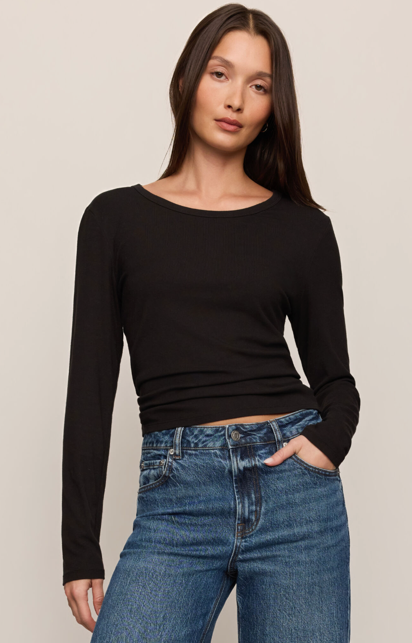 Second Skin Crew Long Sleeve {Black}