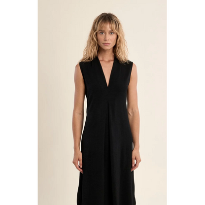 Black Maxi