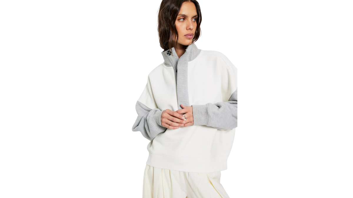 Colorblock Timeless Pullover