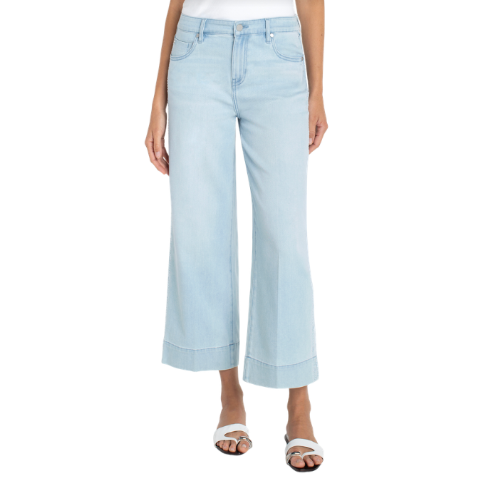 Stride Crop Embroidered Wide Leg