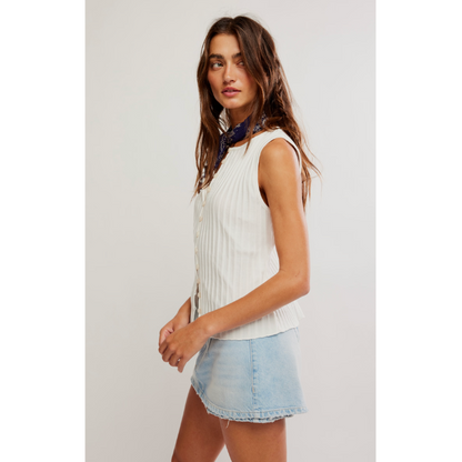 Tilly Vest {White}